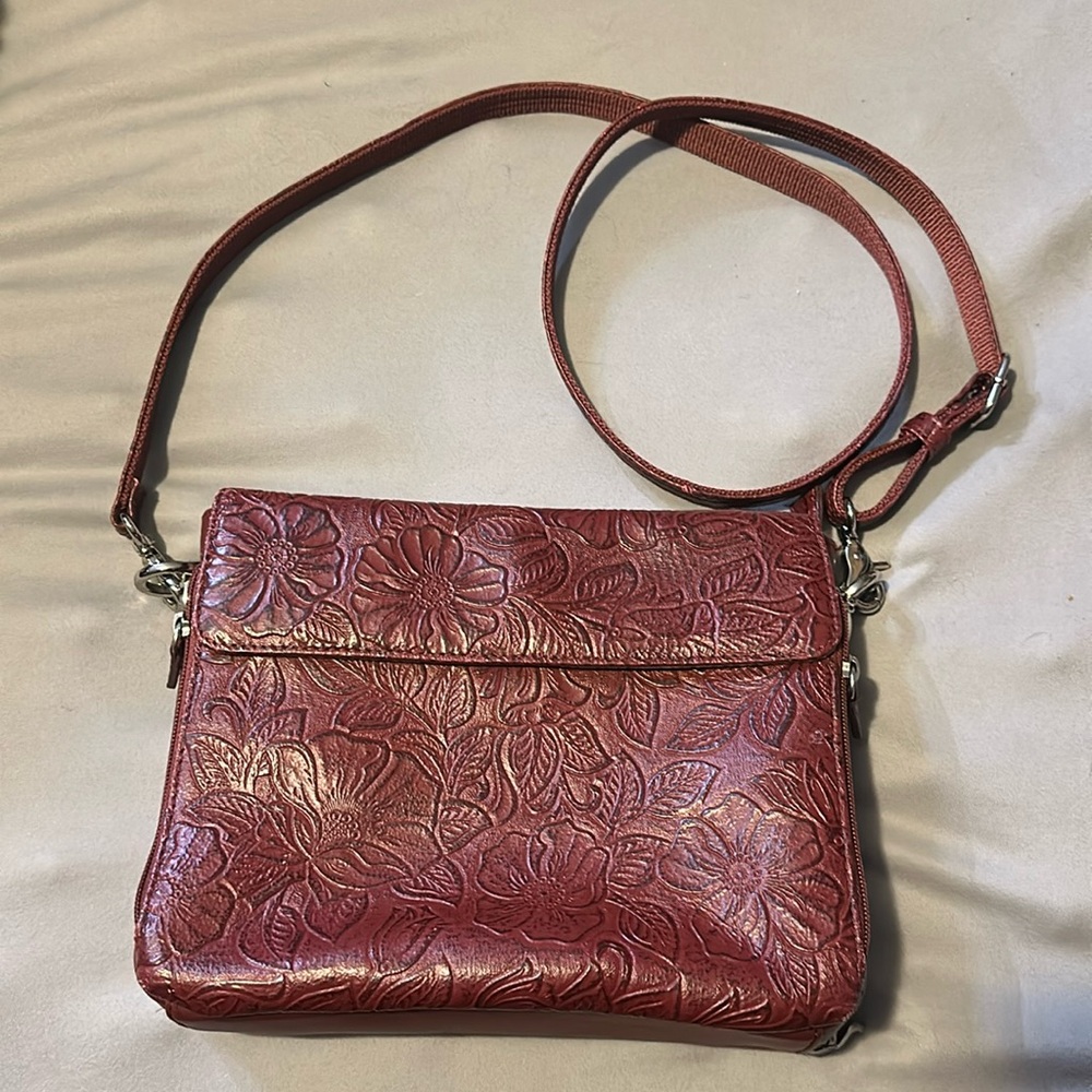 Gun Tote 'n' Mamas Tooled Leather American Clutch Shoulder Bag Crossbody Red